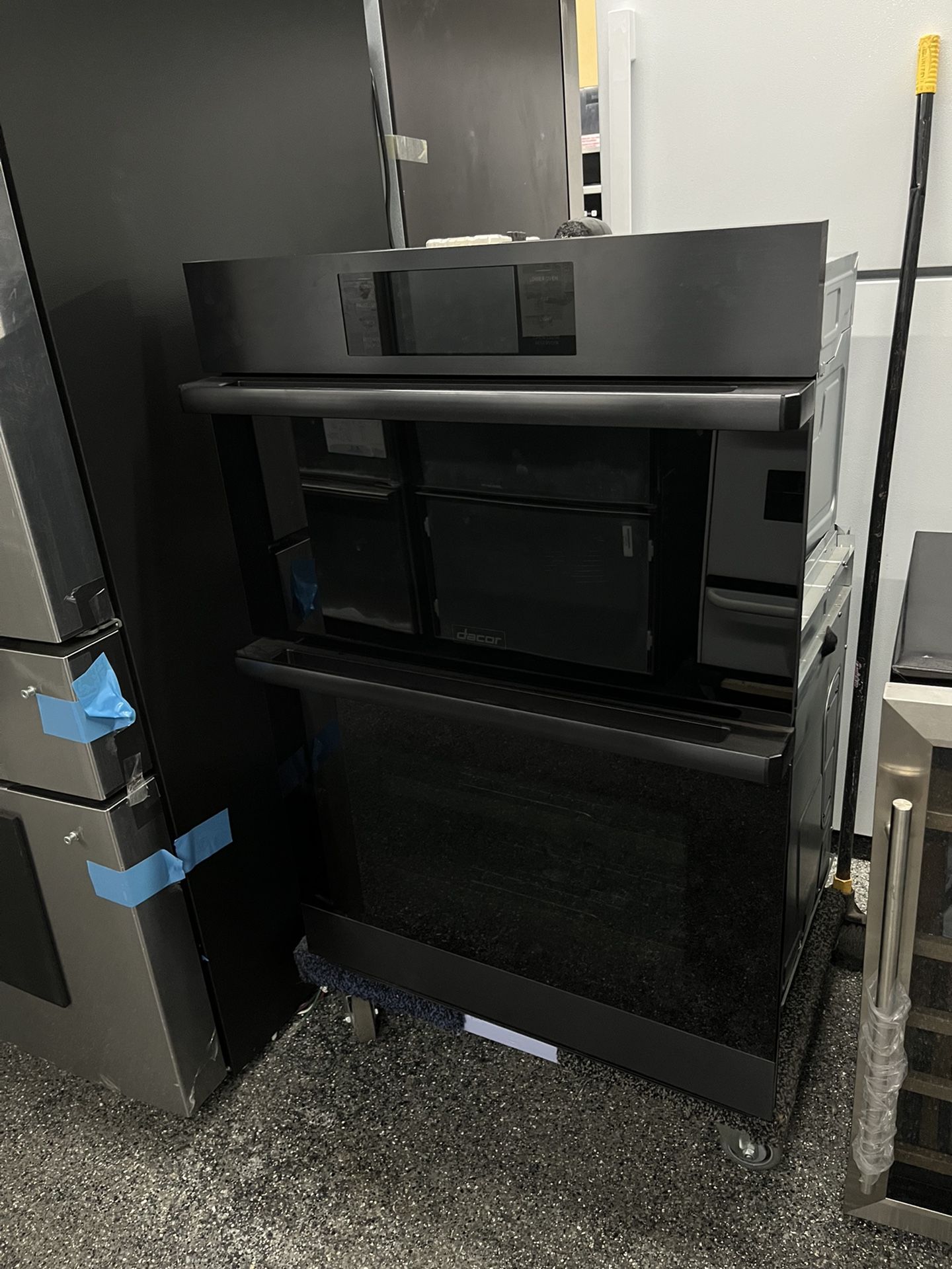 Dacor Contemporary 30” Microwave Oven Combo Graphite