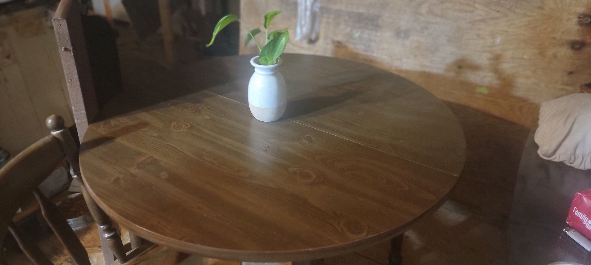 Kitchen Table & 4 Chairs