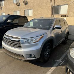 2016 Toyota Highlander