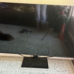 55 inch Hisense Smart TV Bueray