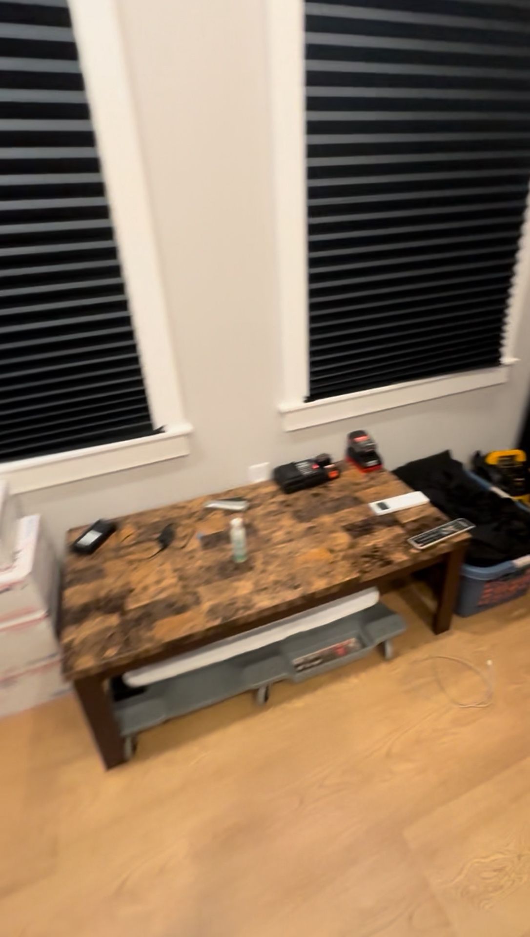 Brown Marble Coffee / End Table