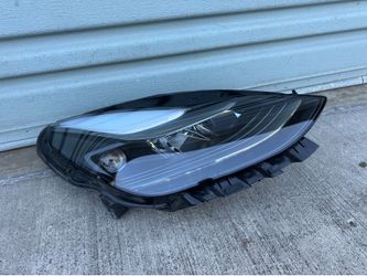 2020-2024 model Y right side headlight