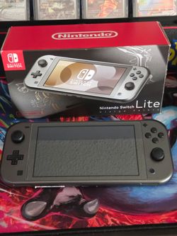 Nintendo Switch Lite (Pokemon Edition)