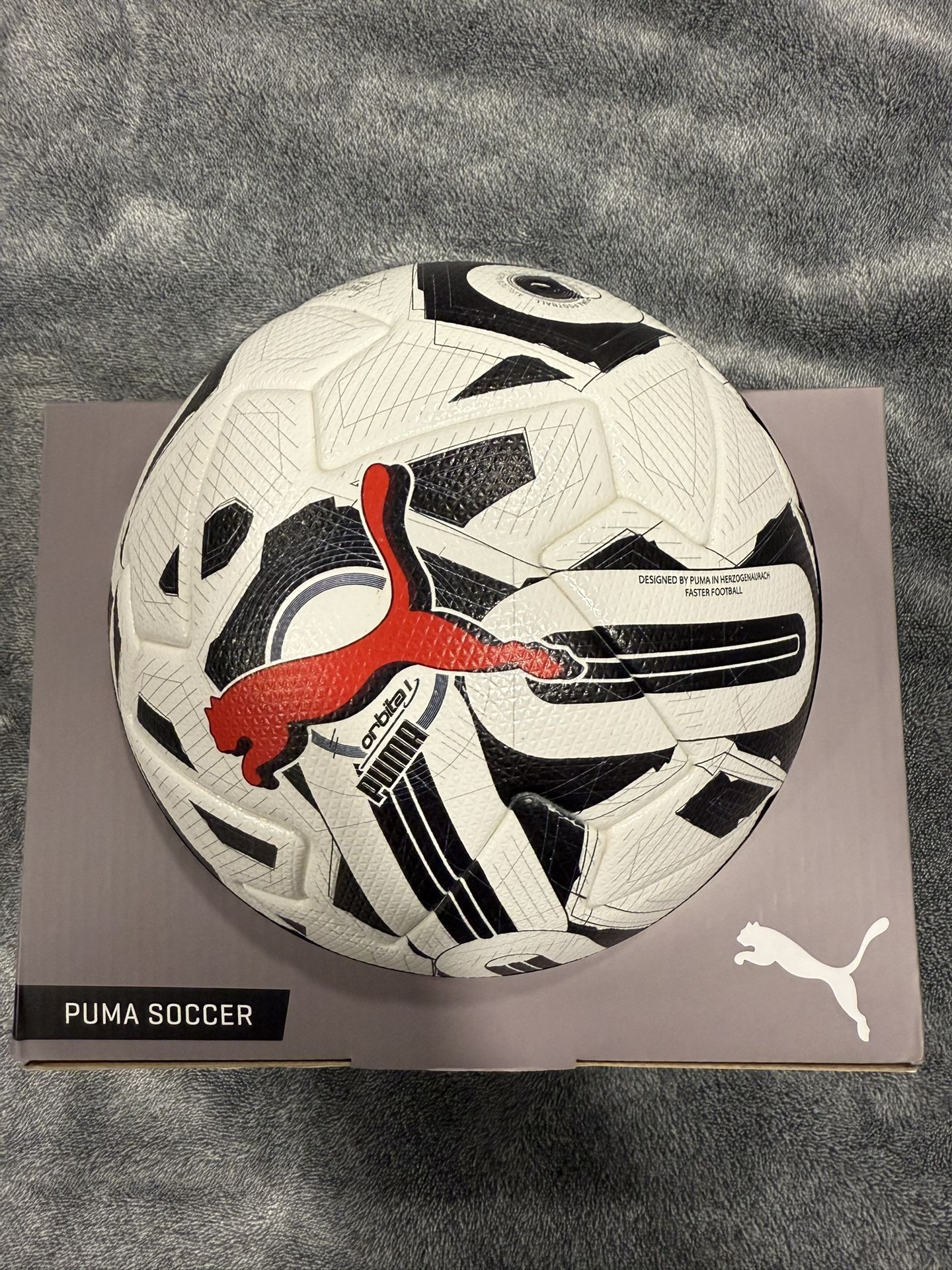 Puma FIFA Pro Quality Soccer Ball
