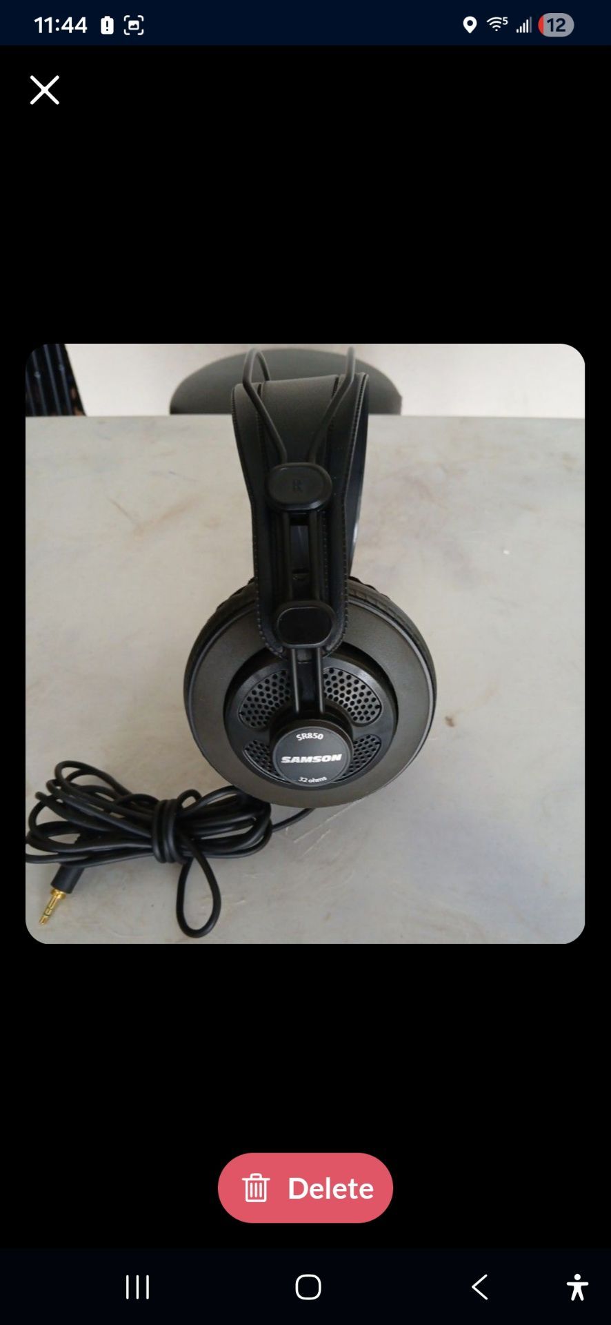 SAMSON SR850 RECORDING STUDIO HEADPHONES!! (EXCELLENT CONDITION)