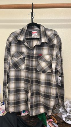 Wrangler Shirt Size Extra Large