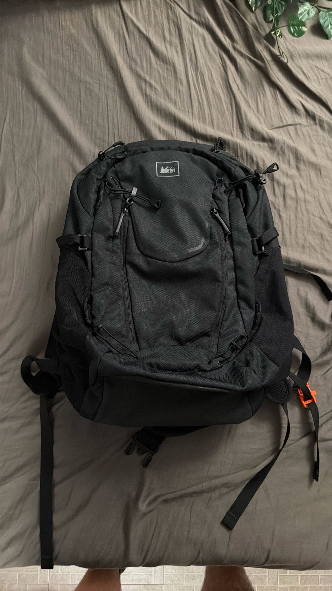 REI Traverse 30 L Backpack