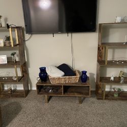 Bookshelves And Tv Console  Set 