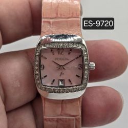 Fossil Women's Watch Pink-Silver Tone New Battery 🔋😎✅️