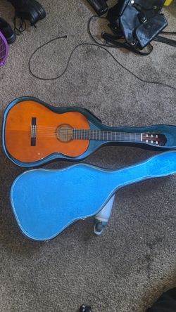 Yamaha Guitar
