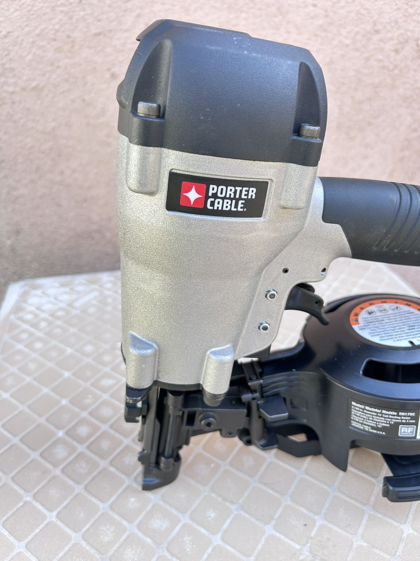 Pneumatic 15-Degree Coil Roofing Nailer