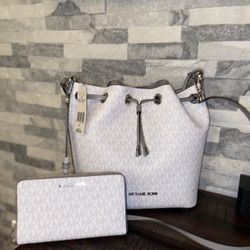  Ew Women’s  Purses Michael Kors Authentic 