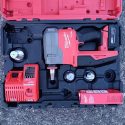 Milwaukee M18 Pex 2932-22XC Almost New Condition. 1,1.25,1.5&2in Dies. 5.0bat & Charger. For Pick Up Fremont Seattle. No Low Ball Offers. No Trades 