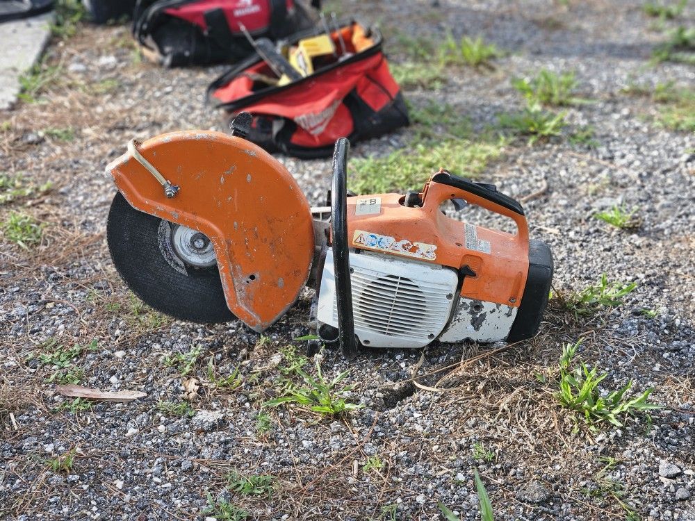 STIHL TS 400 Concrete Cutter