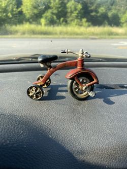 VTG Die Cast Tricycle Toy Cast Iron Miniature 