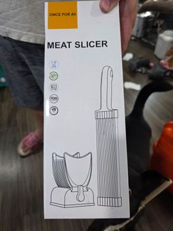 Meat slicer