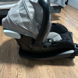 Evenflo Baby Car Seat 