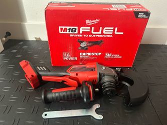 Milwaukee M18 FUEL 18V Lithium-lon Brushless Cordless 4-1/2 in./ 5 in. Grinder w/Paddle Switch (Tool-Only)