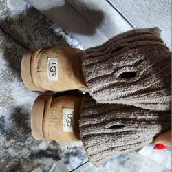 Ugg Boots With Strap 