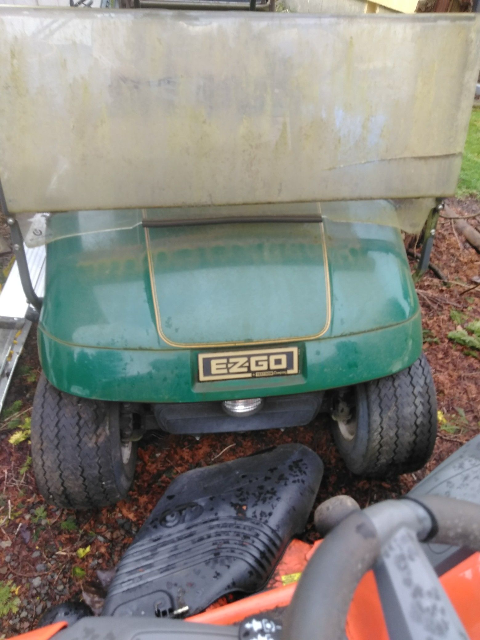 1995 electric golf cart with charger