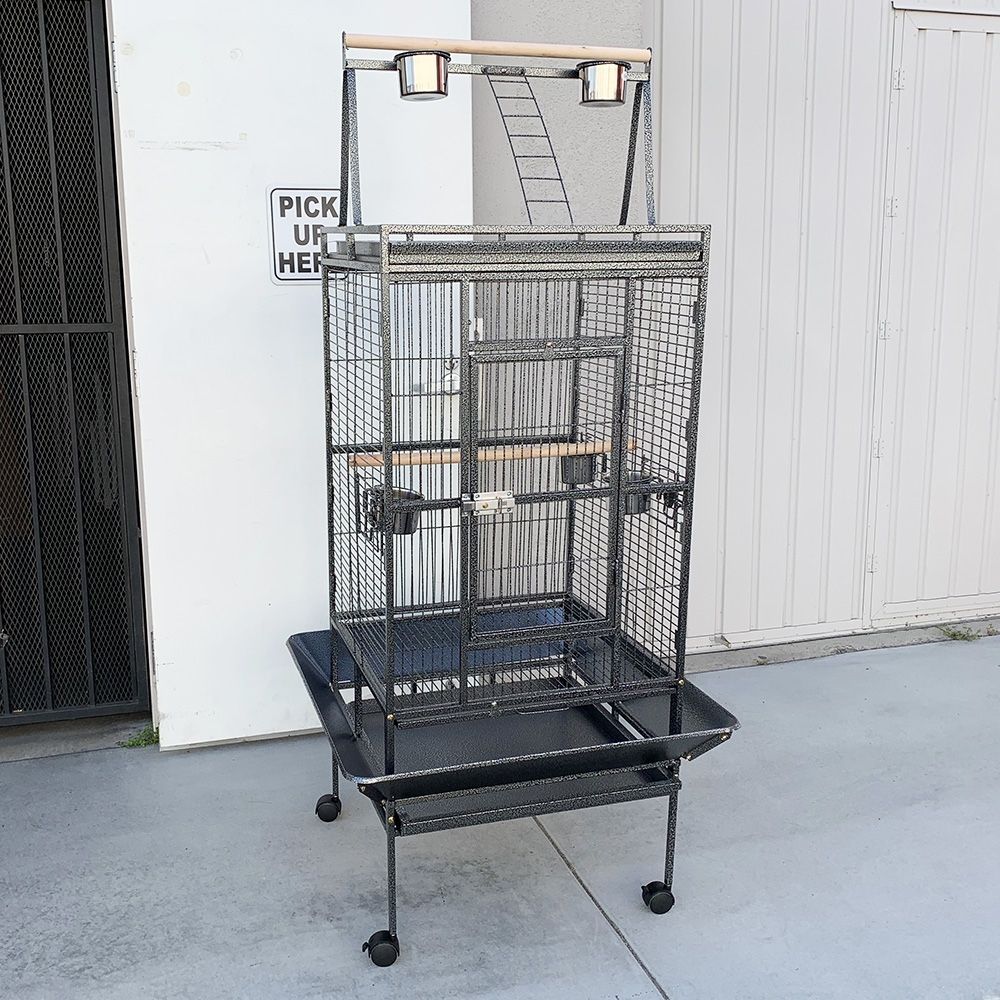 $155 (New) Large 68” parrot bird cage for parakeets cockatiel chinchilla conure cockatoo lovebird parakeet