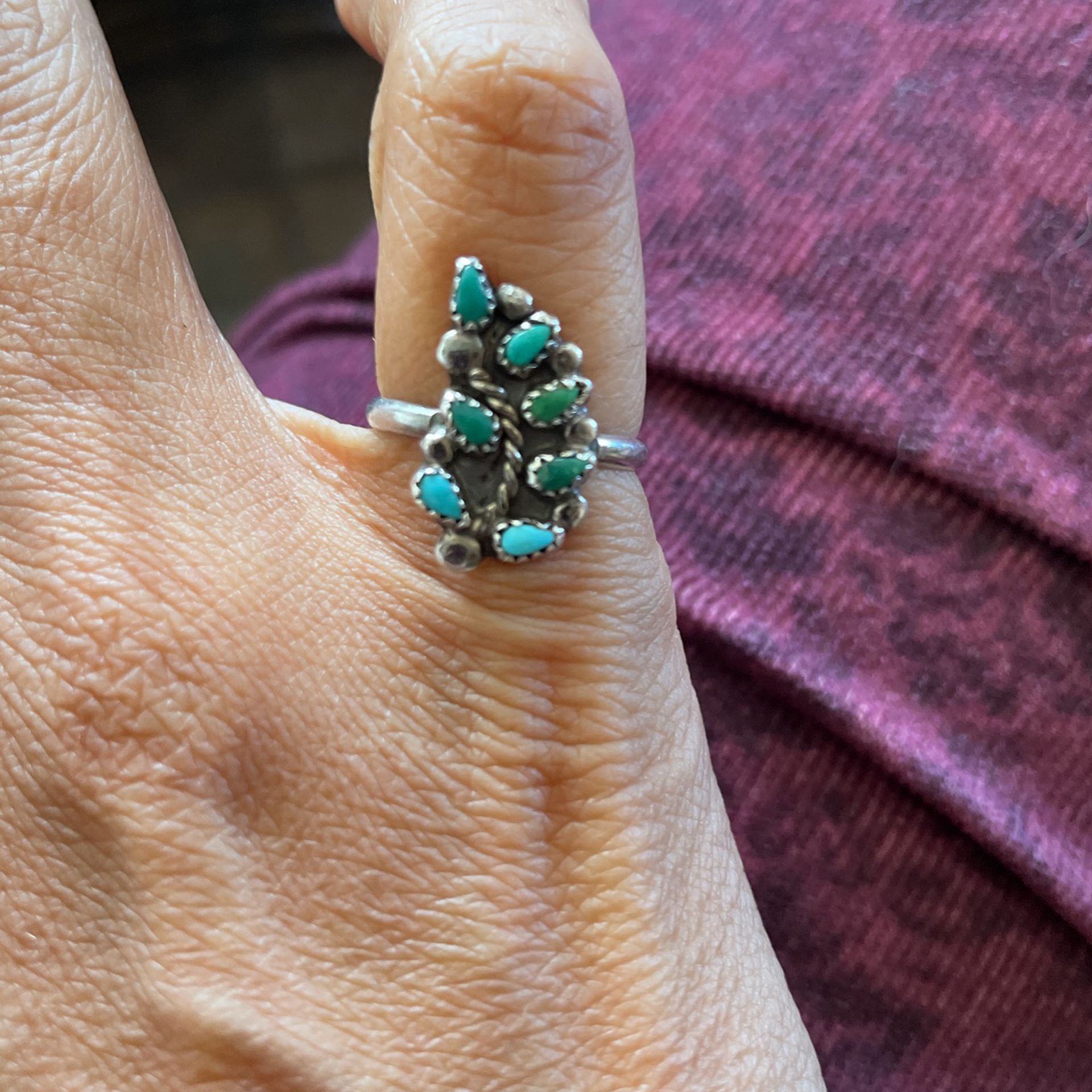 Sterling Silver And Turquoise Ring 