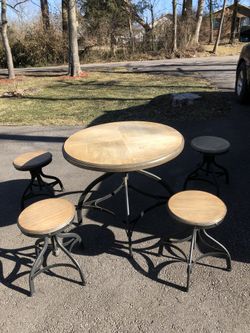 Wood Table 4 Stool Chairs
