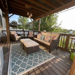 5x8’ Outdoor Area Rug 