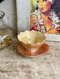 🟠 VINTAGE ROYAL WINTON GRIMWADES IRIDESCENT LOTUS FLOWER - MADE IN ENGLAND 🟠