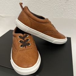 Old Navy Toddler Faux-Leather Oxford Sneakers – Size 9 - BRAND NEW w/TAGS