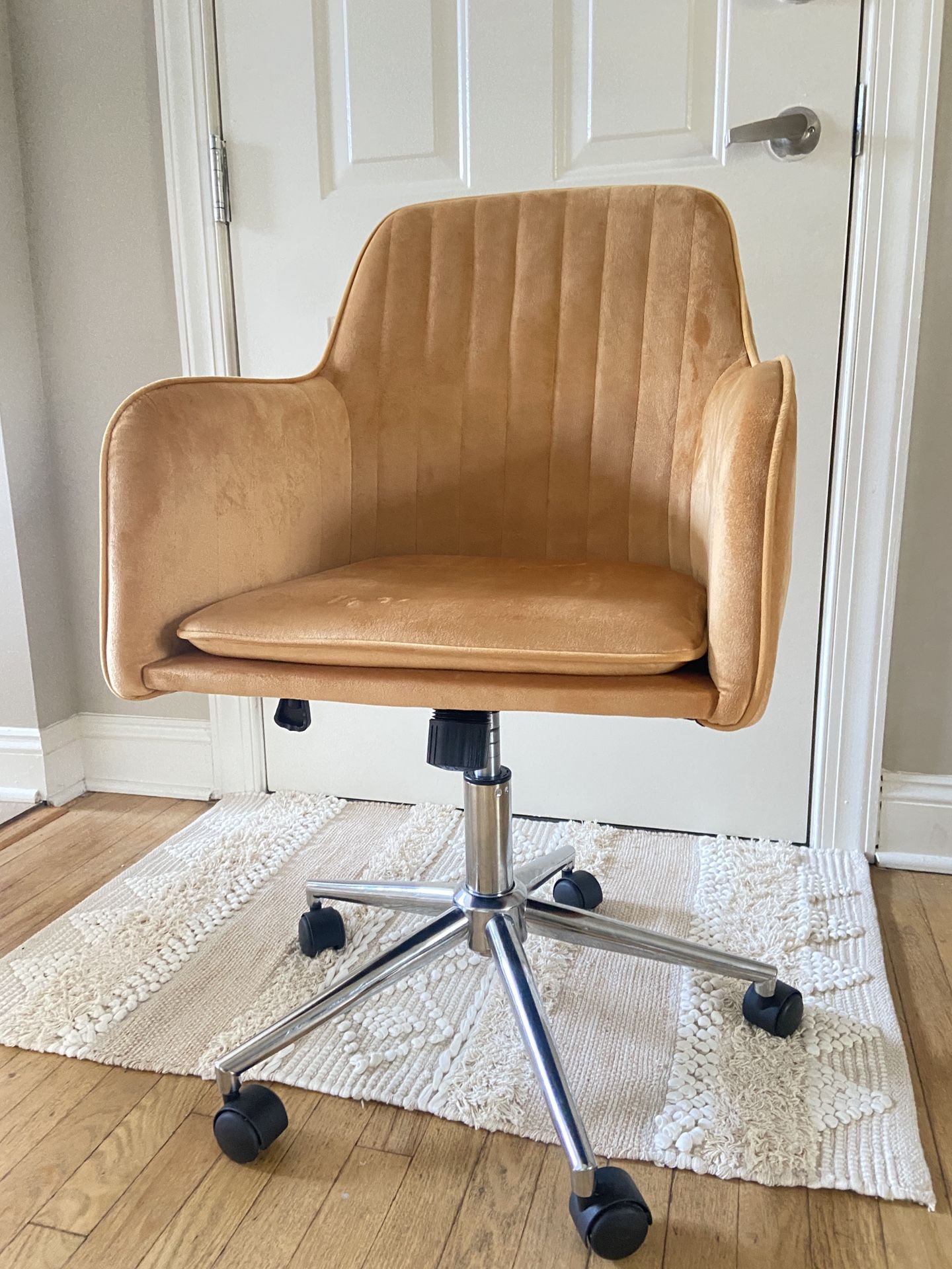 Mustard Yellow Office Chair With Swivel