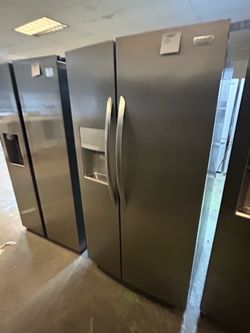 Frigidaire Refrigerator