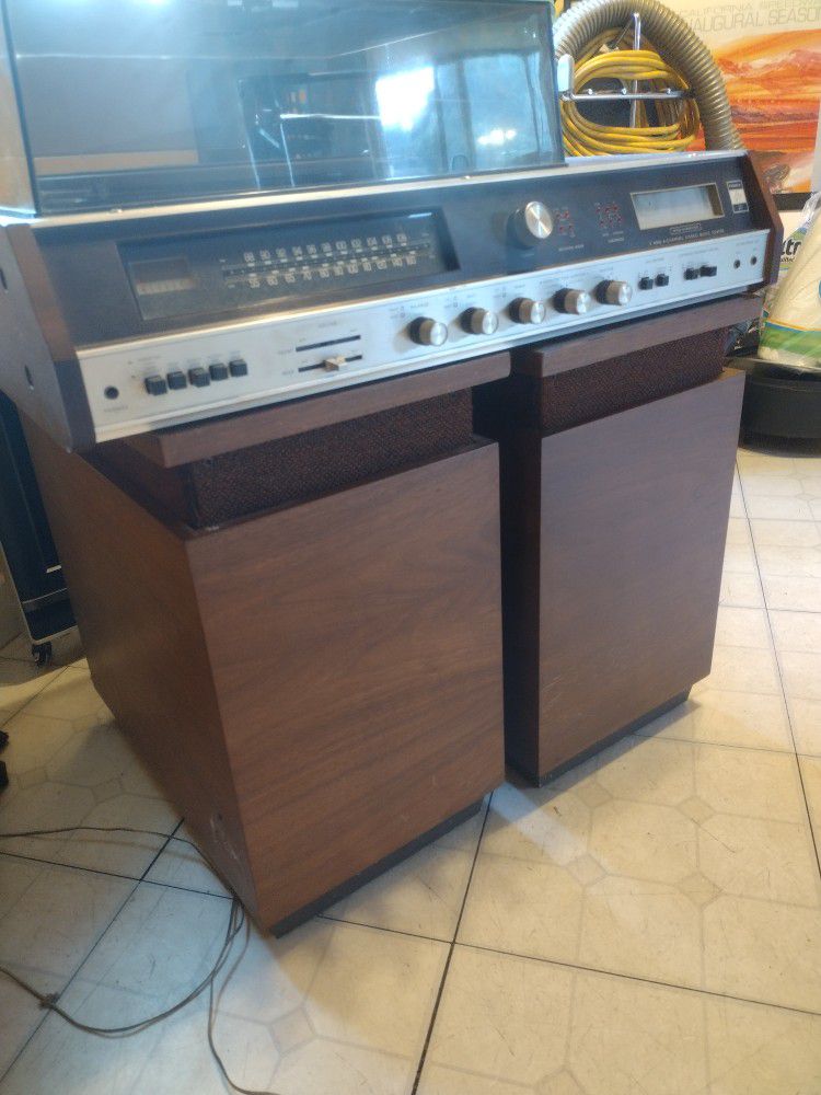  Very Rare Fisher All In One Receiver With 8 Track  ,Record Player And Fisher Speakers 
