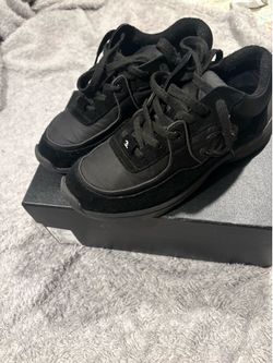 Chanel sneaker size 42