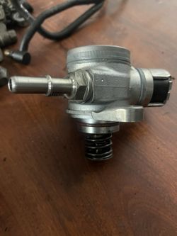 Bomba De Alta Presión De Gas Ford 150/ High Pressure Pump