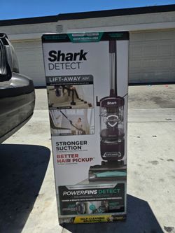 Shark Detect Vaccuum