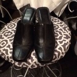 Nicole open back black boots