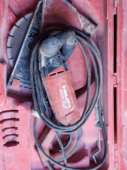 Hilti DCH 300 electeic Concrete Saw.