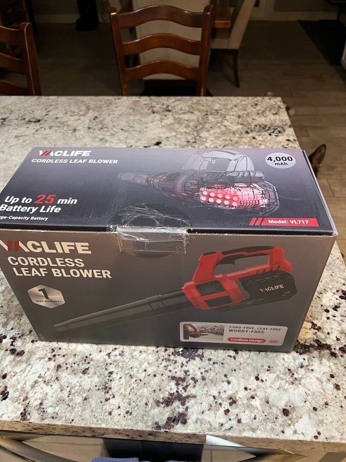 2 Cordless Leaf Blowers By Vaclife