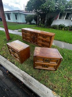 3-Piece Wood Dresser and Nightstand Set