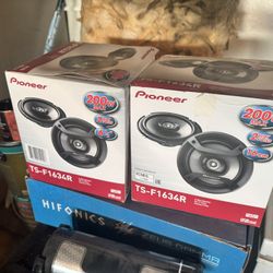 Pioneer Speakers