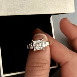 Stunning Princess Cut Diamond 14K White Gold Ring
