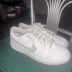 Nike Dunk Low Honeydew Size 12 Men’s