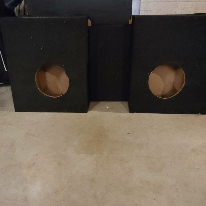 Sub Box For Ram Meg Cab 2 10" Subs Ported