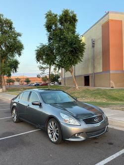 2012 Infiniti G37 Journey