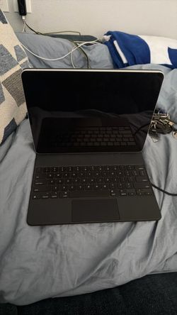 iPad Pro 12.9 4th Gen 256gb