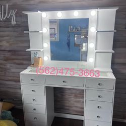 Makeup Vanity