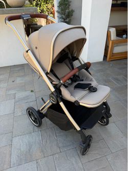 Silver Cross Reef with Bassinet Bundle and Rain Covers