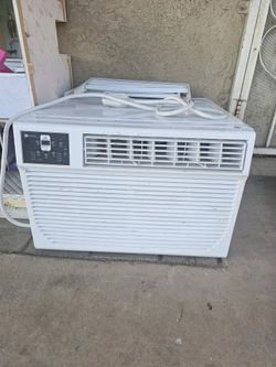 Window Air Conditioner with Heat