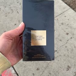 Tom Ford Black Orchid Reserve 